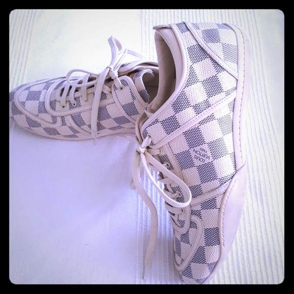 AUTHENTIC LOUIS VUITTON SNEAKERS - Picture 1 of 8